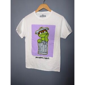 Sesame Street Oscar the Grouch White Graphic T-Shirt Small You Name It I Hate It